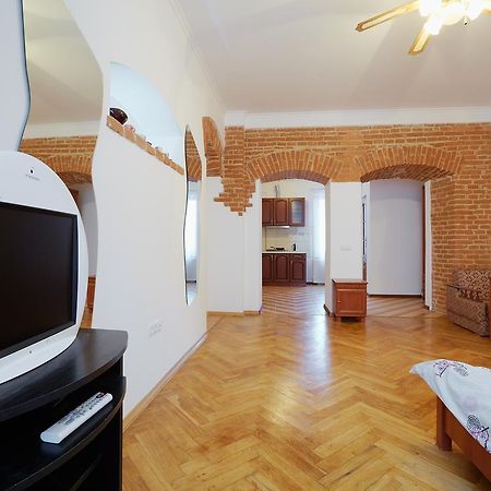 Apartment On Staroyevreiska,5 Lviv Exterior photo