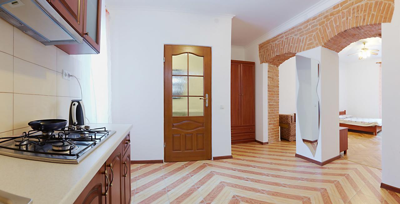 Apartment On Staroyevreiska,5 Lviv Exterior photo